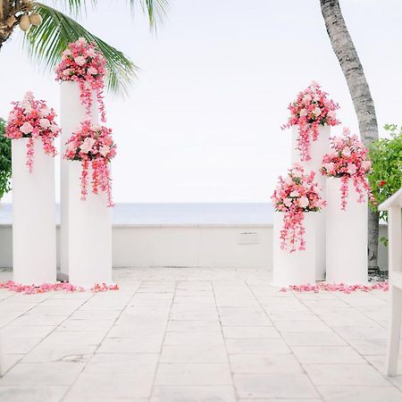 Dhauteya Villa Ambat Bagian luar foto